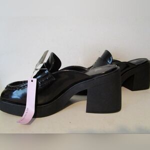 Wild Fable Glossy Black Mules